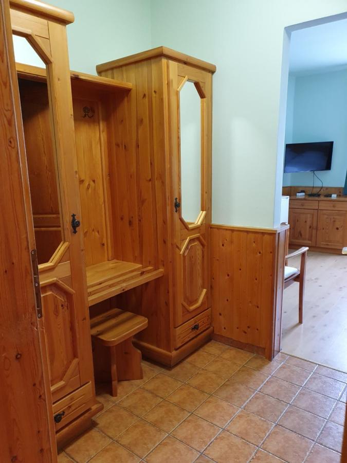 Bozi Rozi Panzio Otel Fertőboz Dış mekan fotoğraf