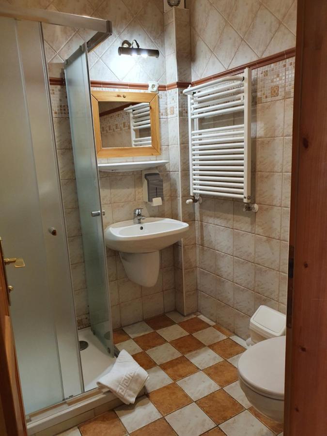 Bozi Rozi Panzio Otel Fertőboz Dış mekan fotoğraf
